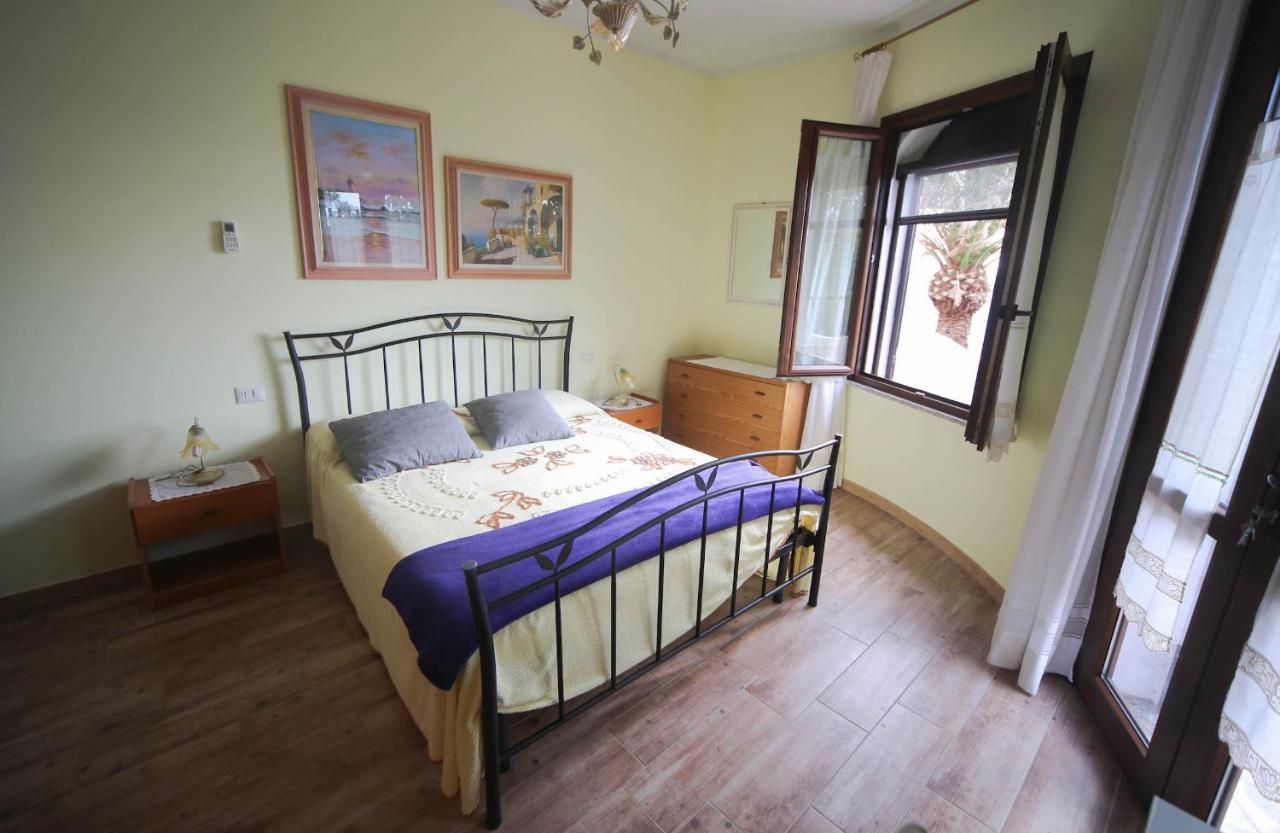 Affittacamere Oasi Di Padru B&B Magomadas Exterior foto
